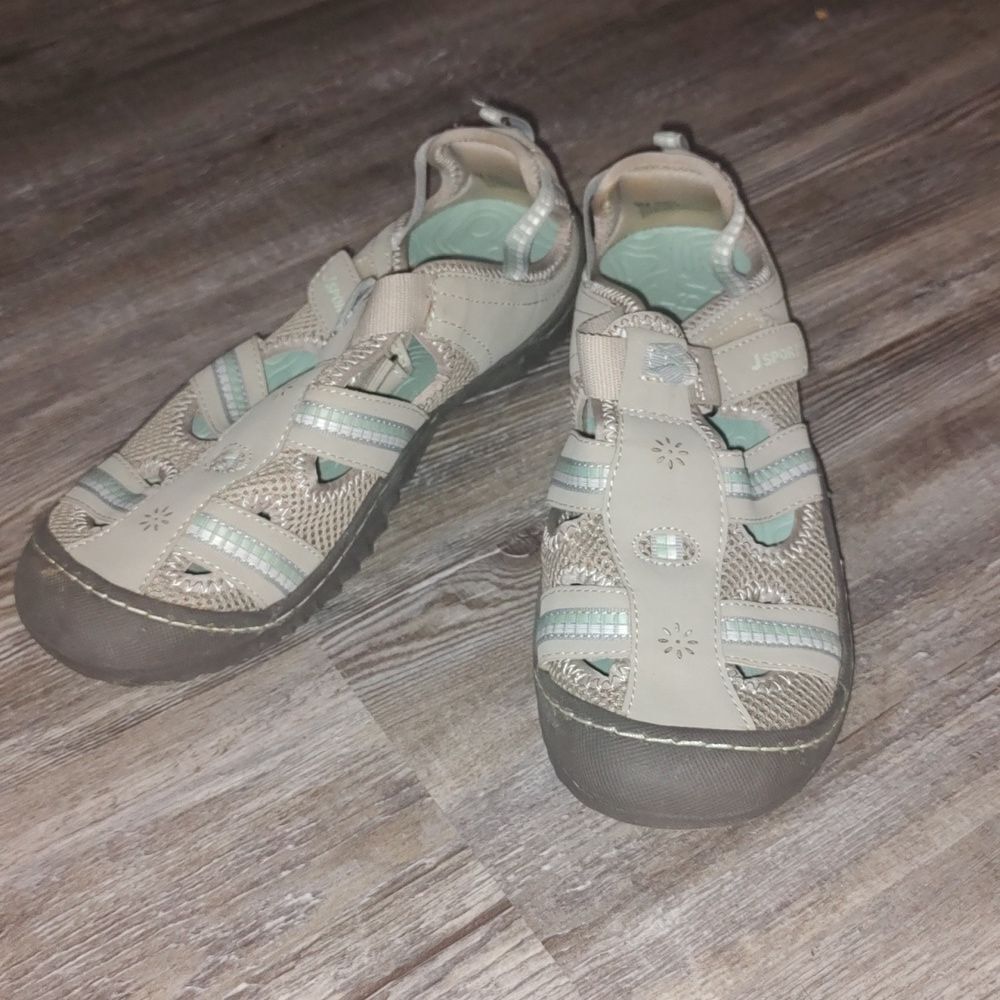 Women's JSport by Jambu Regatta Slip-On tan sandals  Sz 9